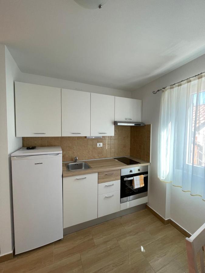 Apartament Rozmarýn Nerezine Zewnętrze zdjęcie